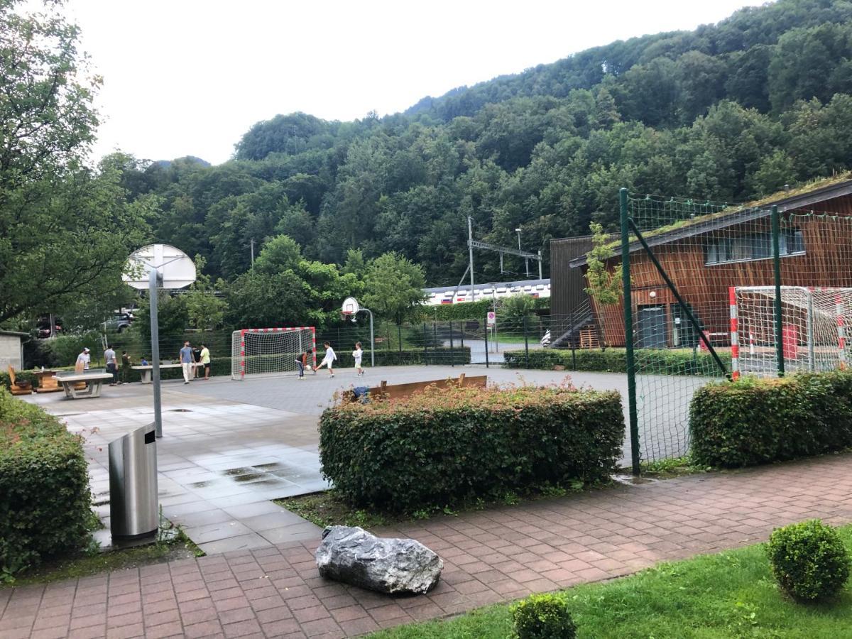 Luxuriöses Galerie-Penthouse direkt am Walensee Unterterzen Exterior foto